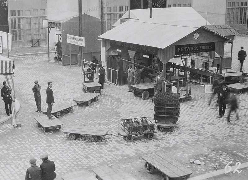 Les chariots Fenwick à la foire de Paris