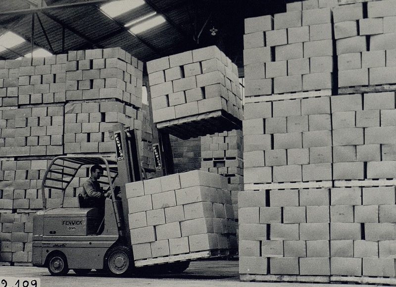 L'entrepôt au service des 30 Glorieuses