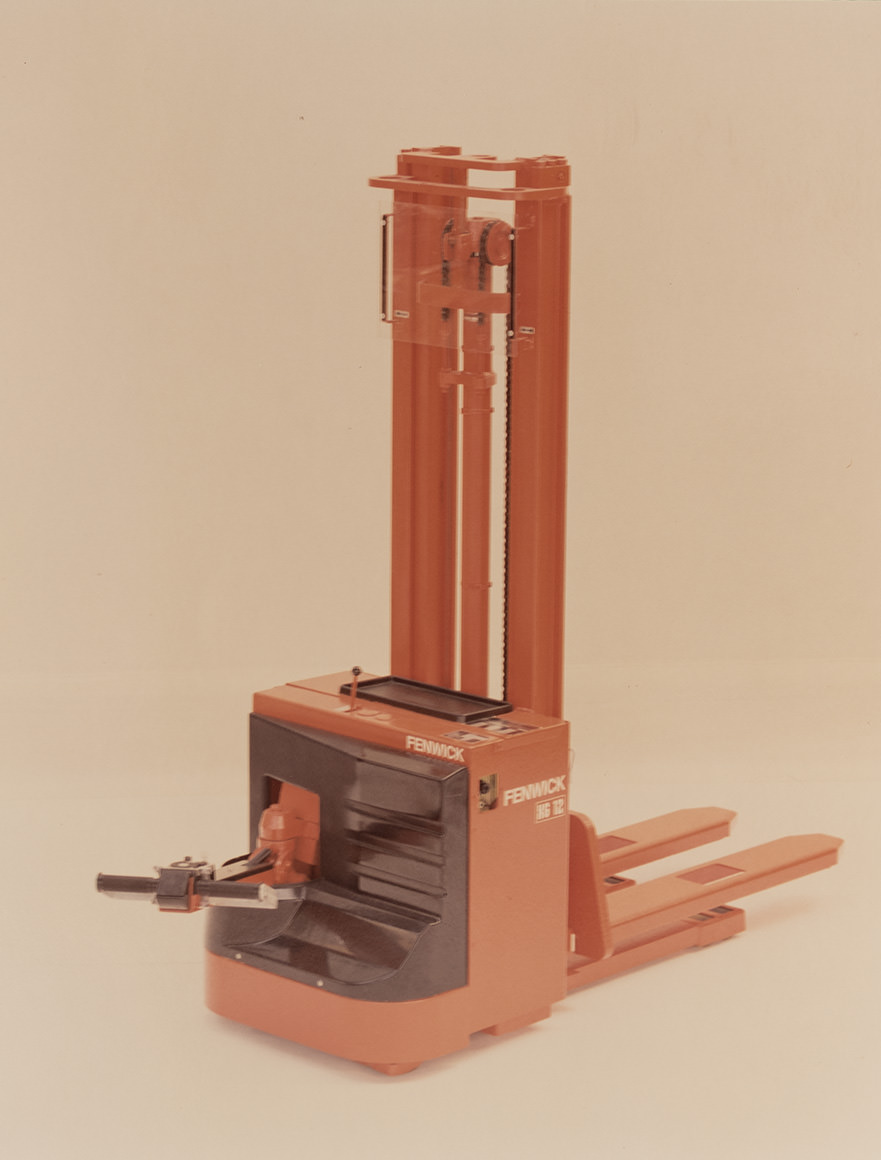 1979 Fenwick Nouveau design pour de nouveaux chariots